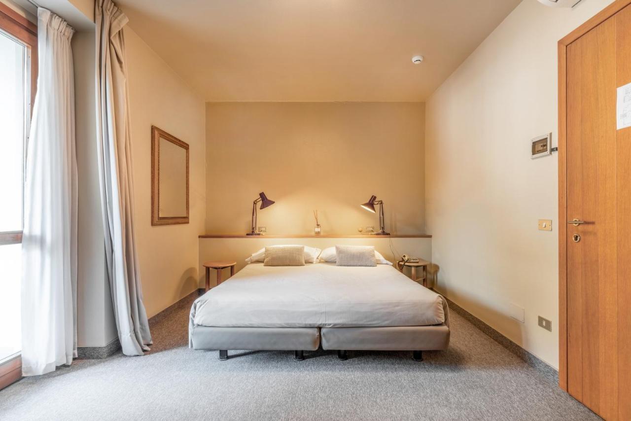 Albergo Sorriso Darfo Boario Terme Bagian luar foto