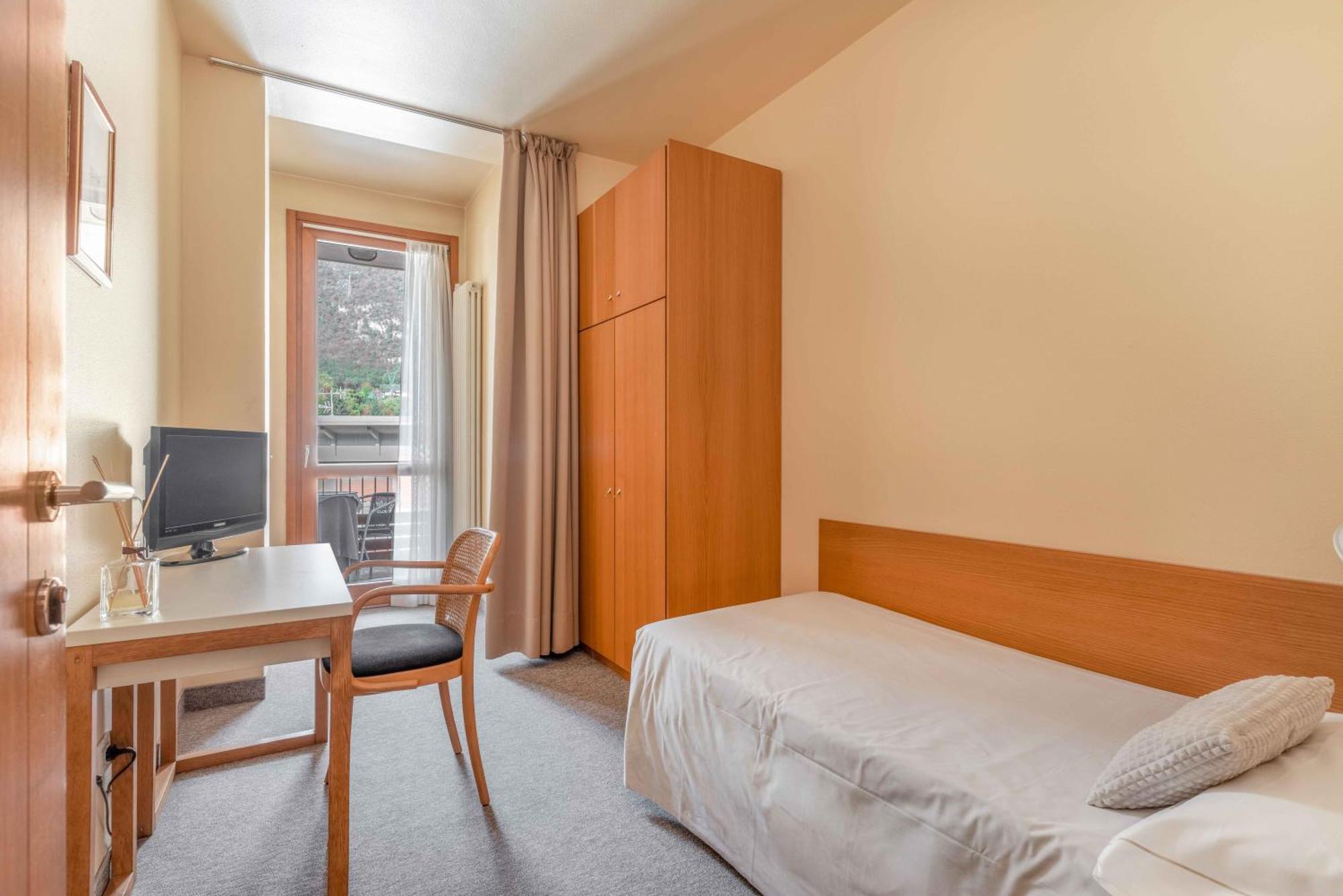 Albergo Sorriso Darfo Boario Terme Bagian luar foto